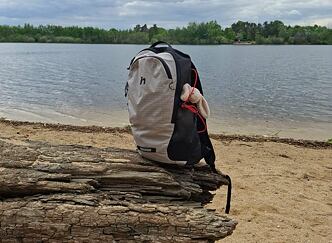 Test batohu Hannah Camping Dynamic 15 Uni