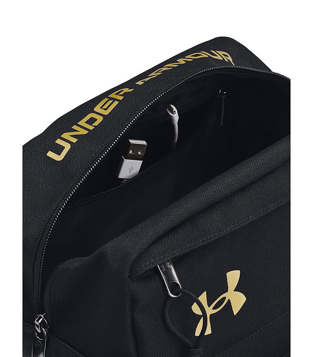 Geantă UNDER ARMOUR CONTAIN TRAVEL KIT Uni