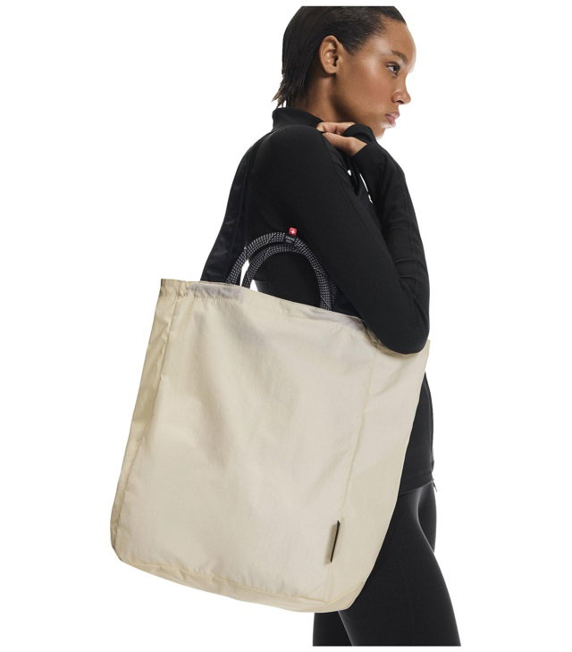 Taška ON TOTE PACK 25L