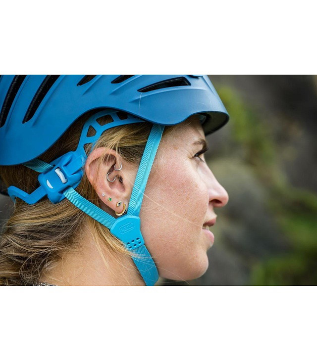 PETZL BOREA kaciga