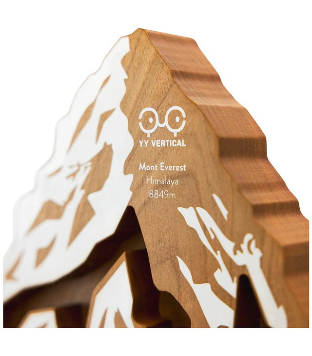 Doplněk Y&Y VERTICAL KEYHOLDER - EVEREST EDITION