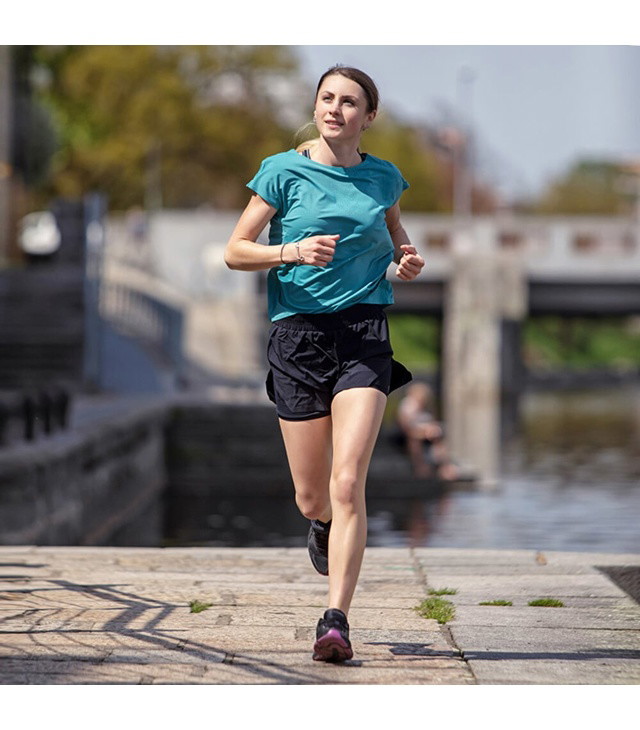 Šortky Progress CARRERA SHORTS DÁMSKE ŠPORT. ŠORTKY 2V1 Lady, čierna