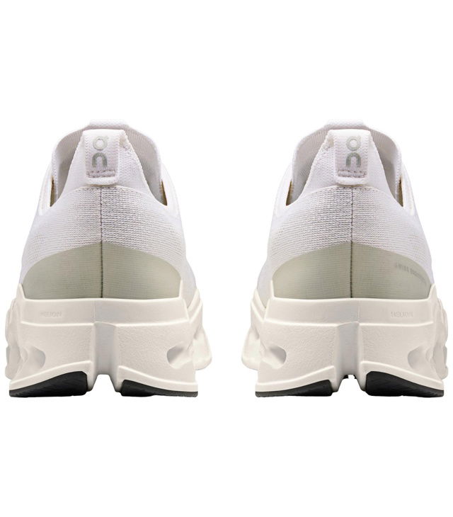 Dámské běžecké boty ON CLOUDSURFER MAX W