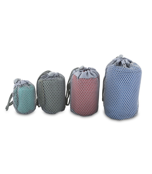 Ručník PINGUIN MICRO TOWEL LOGO L Uni