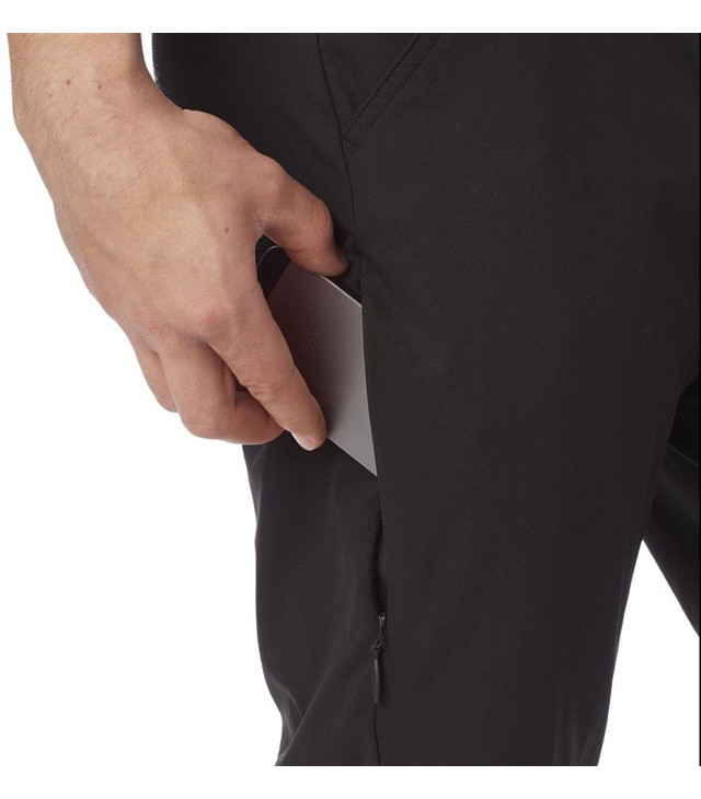 Pantaloni scurți bărbați GIRO ARC SHORT PLUS 022 